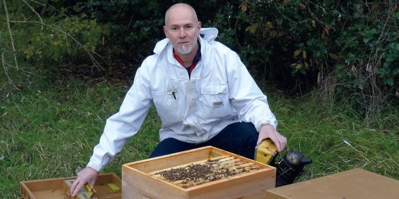 Bertrand Alamercery, apiculteur à 46 ans