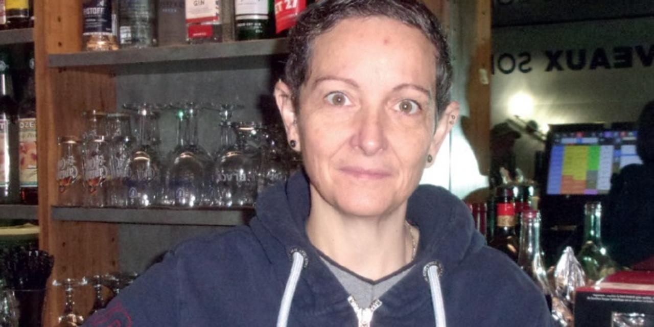 Il y a Coligny et, au centre, il y a le bar