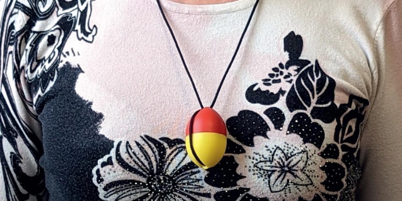 Bijoux des soignants : sur soi, mais dans l’HyBiper !