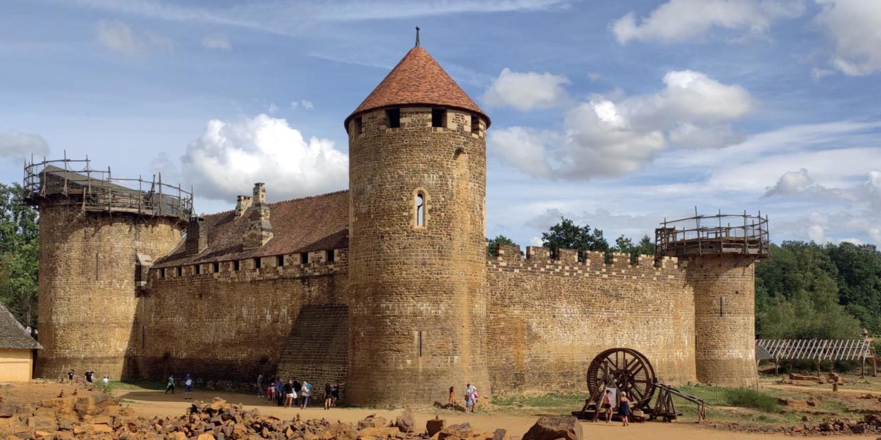 Le château de Guédelon : offrez-vous un voyage dans le temps