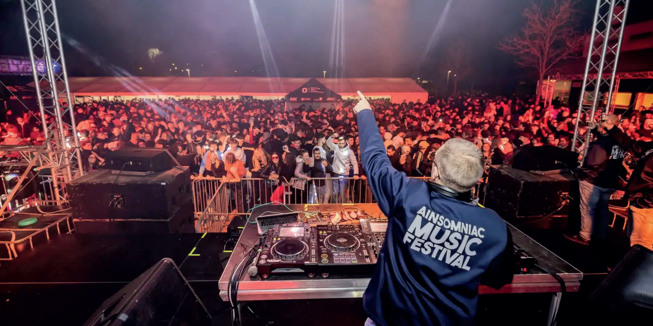 L’AINSOMNIAC MUSIC FESTIVAL : Prêts à vivre une nuit électrisante à Marboz ?