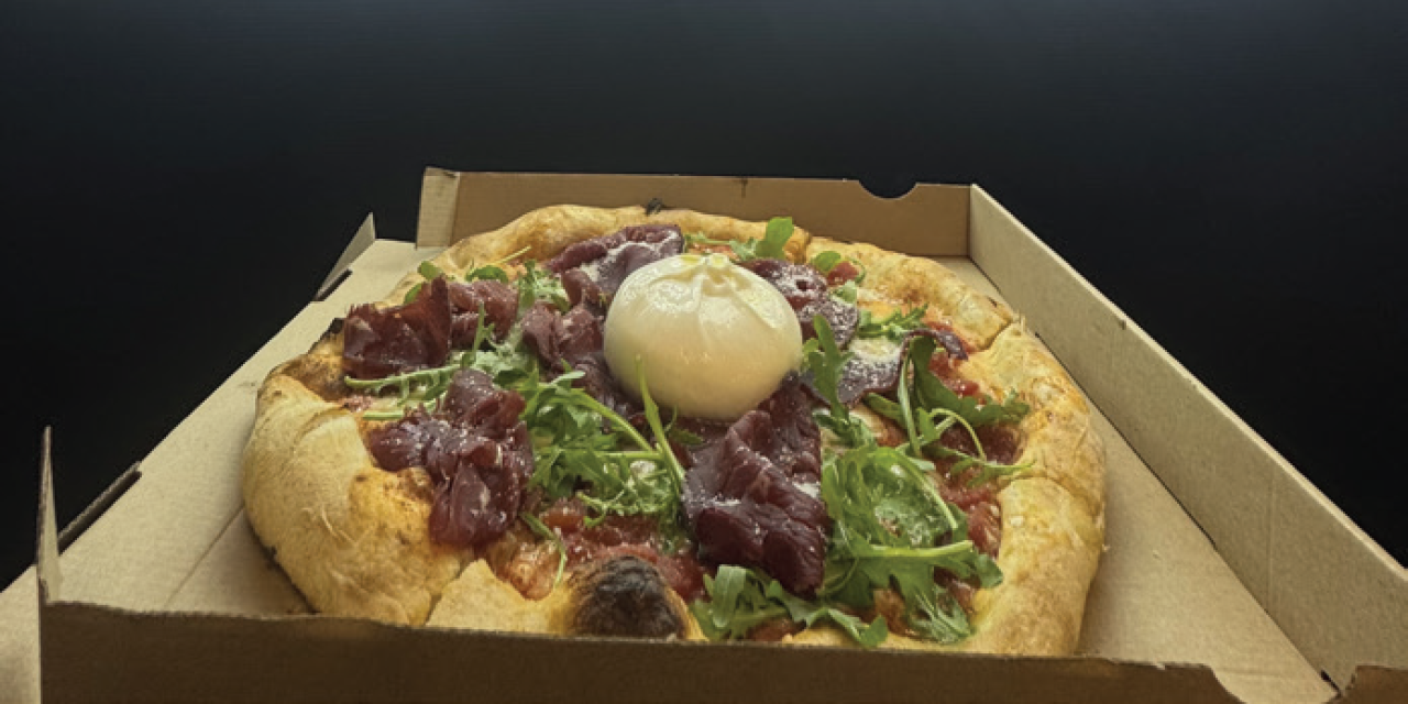 Découvrez la pizza new-yorkaise et napolitaine à emporter