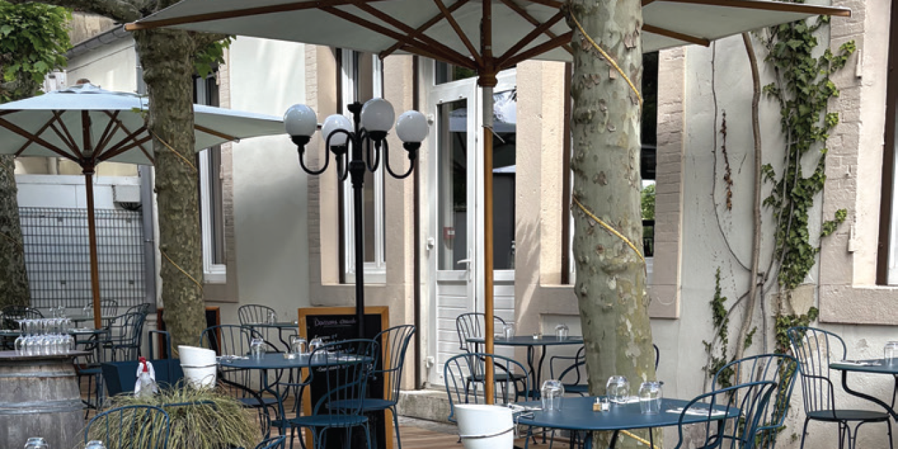 Ô Comptoir, la nouvelle terrasse cachée qui fait oublier la ville