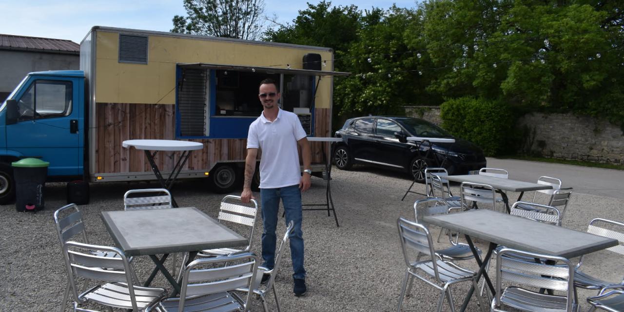« Un bar mobile » façon guinguette sillonne Chavannes et Dron les vendredis et samedis soir
